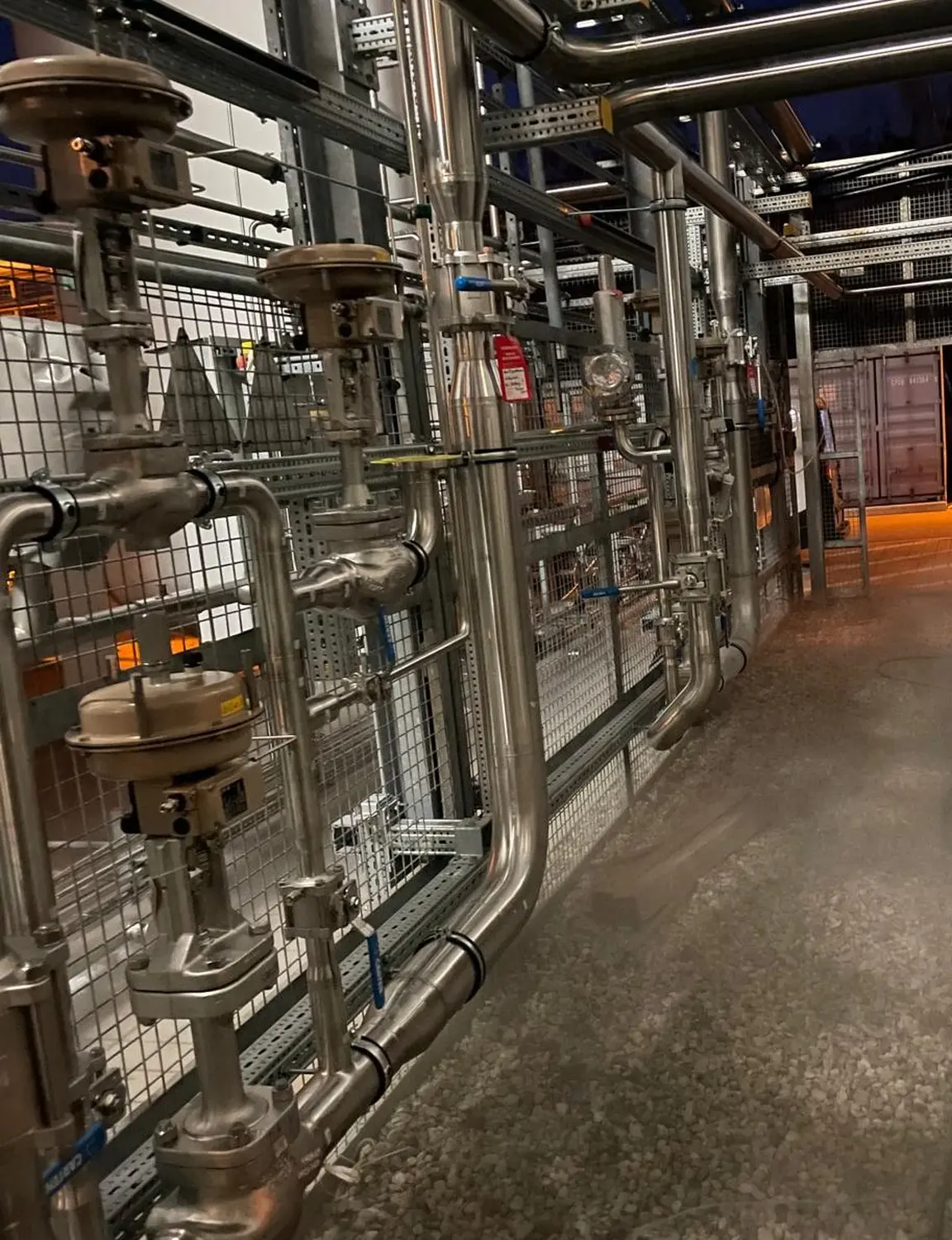 SJI GmbH - High Purity Gas-/Medienversorgung